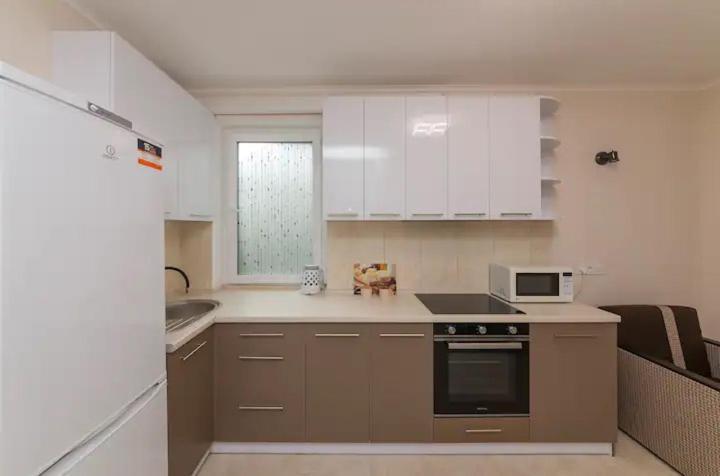 Comfortable Apartment In The Centre Odesa Exterior foto