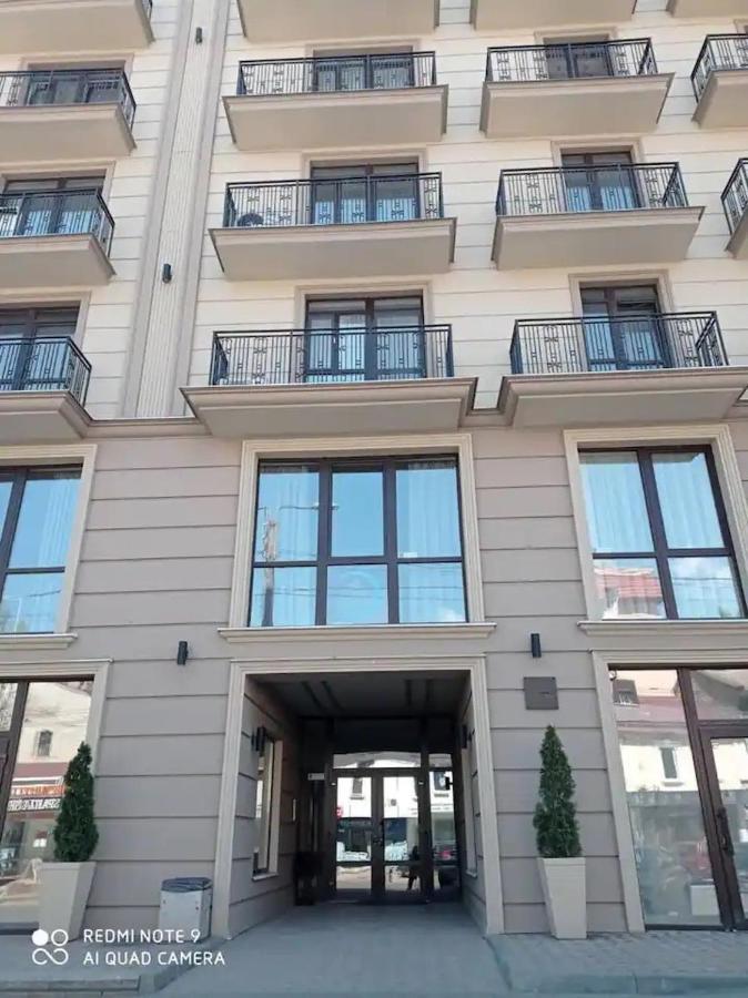 Comfortable Apartment In The Centre Odesa Exterior foto